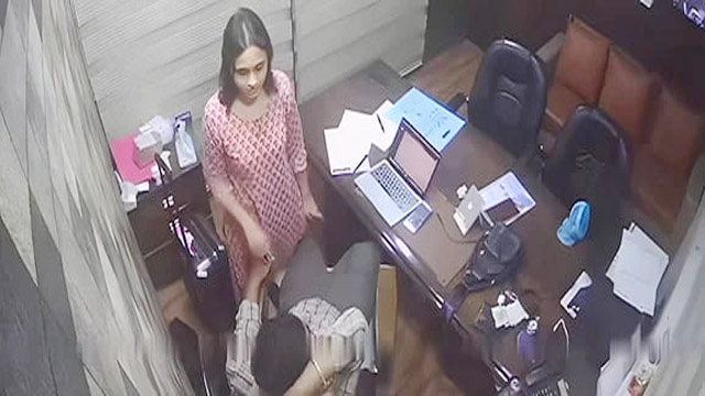 Office Viral Boss Sex – Lady Employee CCTV